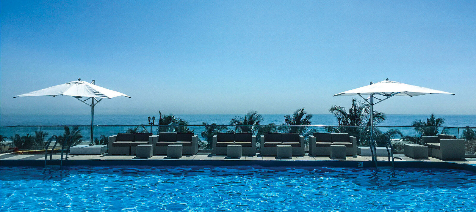 לונג בראנץ' Ocean Place Resort & Spa מראה חיצוני תמונה